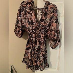 Flowy floral purple & black dress from Vici